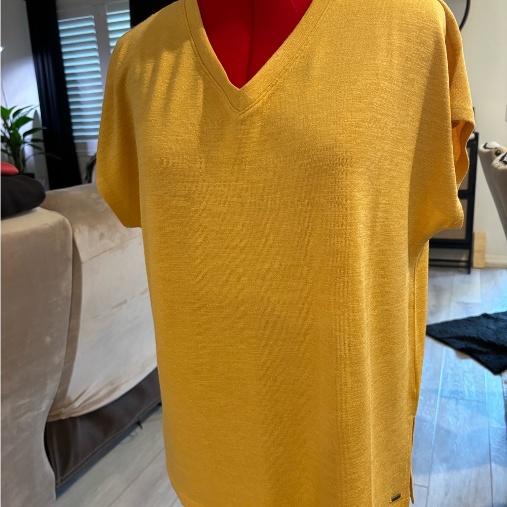 Orvis Mustard V-Neck Top